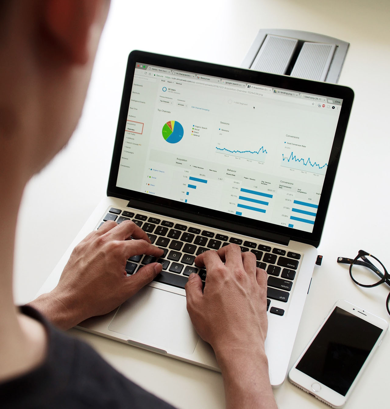 business-g901915283_1280-5